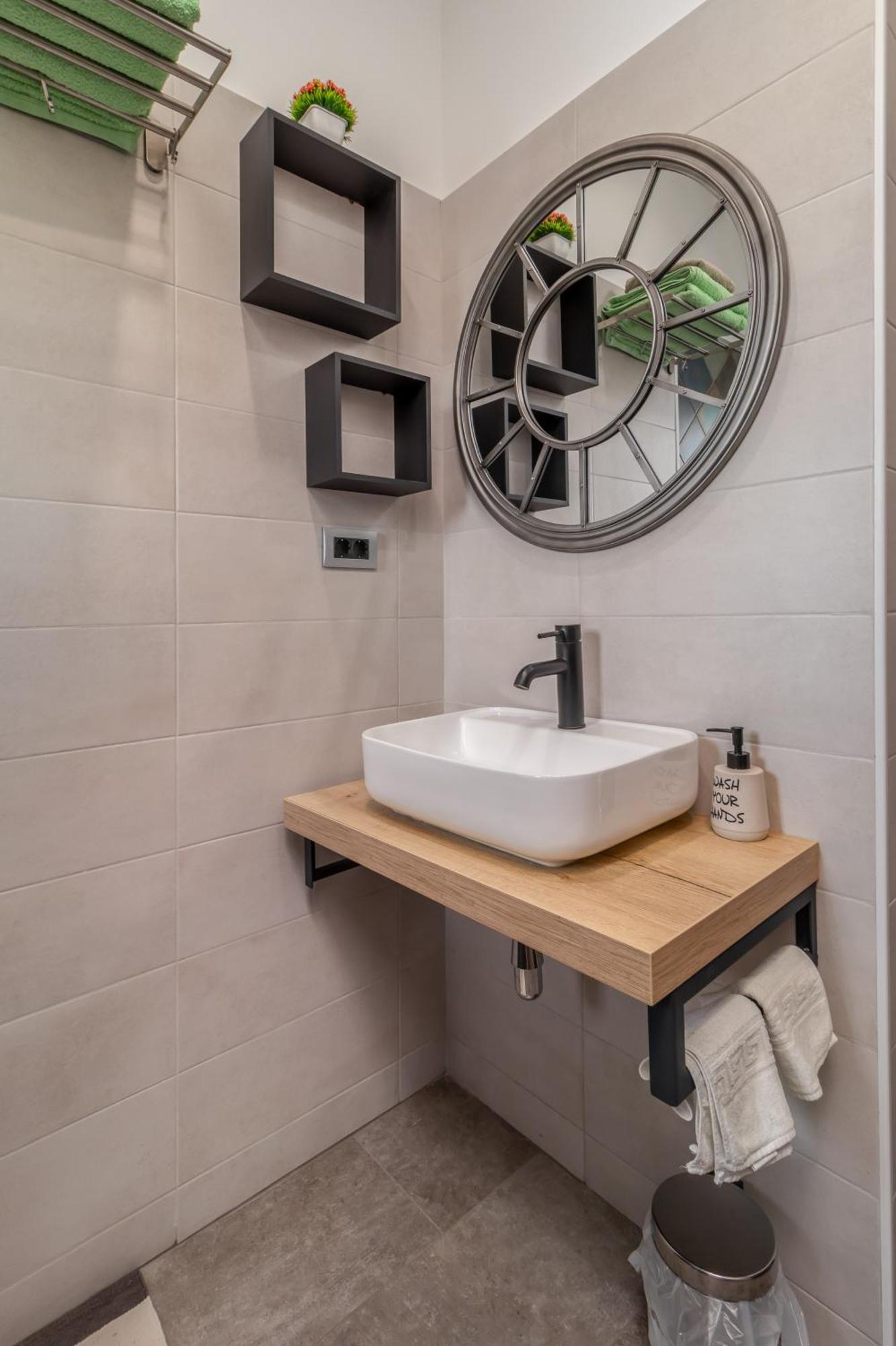 Adastra Apartments With Private Parking And Floor Heating Рийека Екстериор снимка
