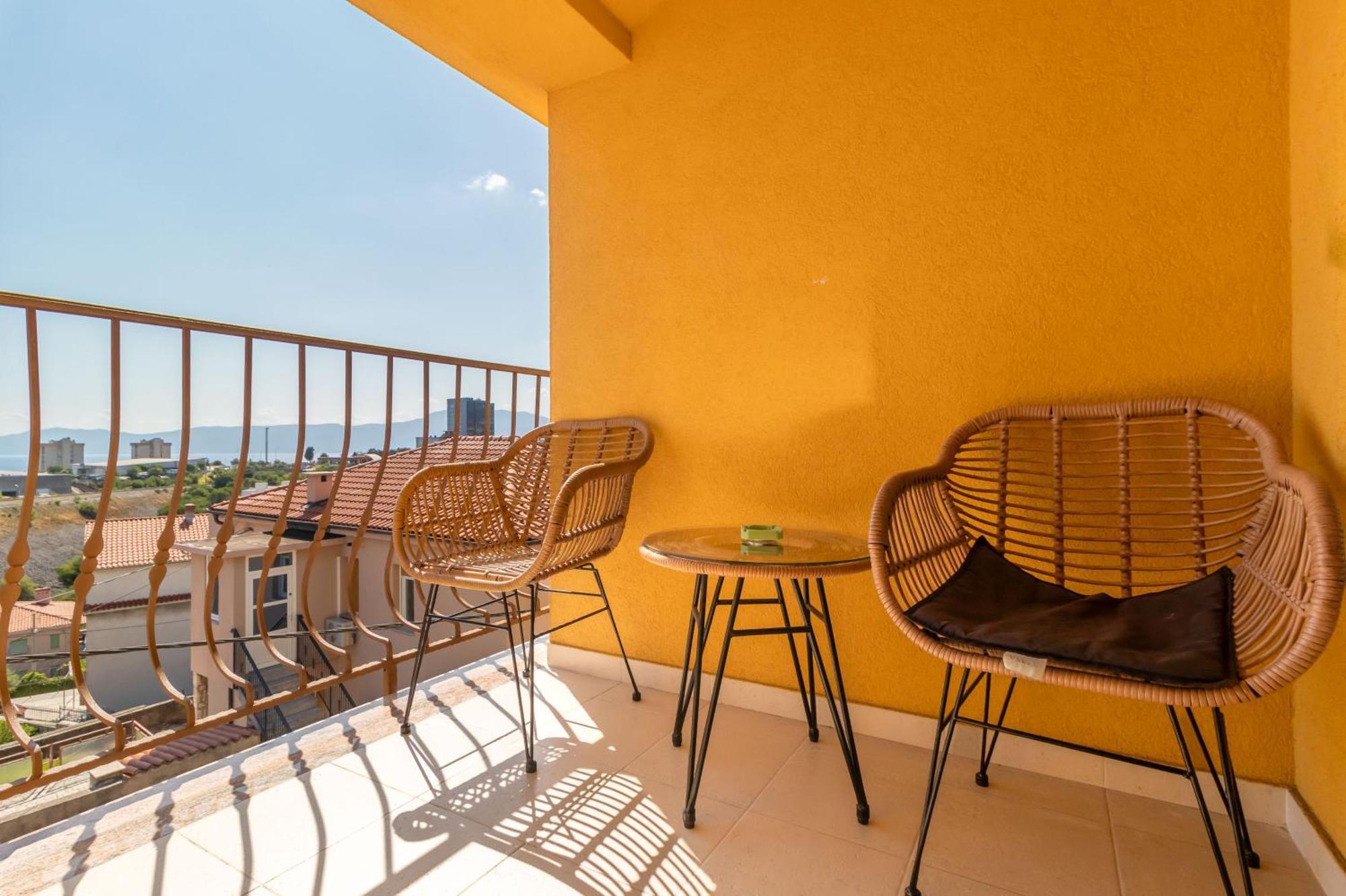 Adastra Apartments With Private Parking And Floor Heating Рийека Екстериор снимка